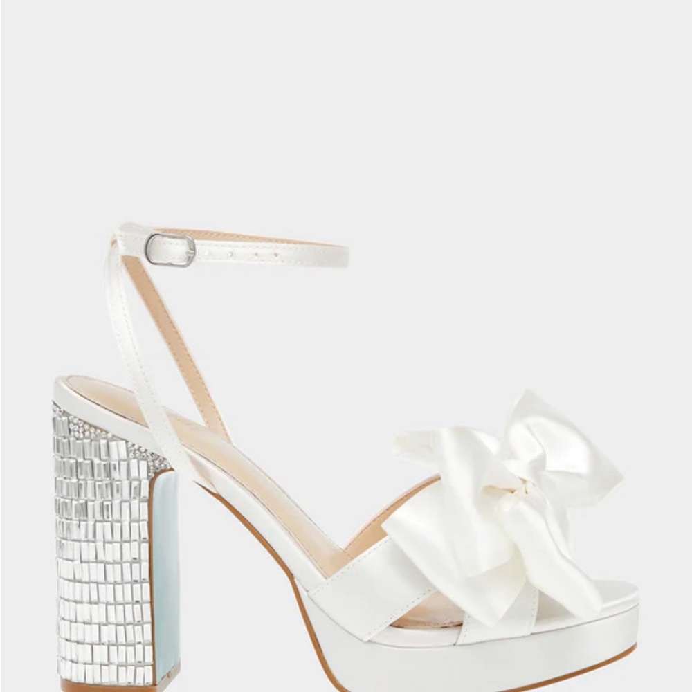 ❤️ Betsy Johnson Dawn Platform Sandal Heel Ivory Size 9 Wedding Bride Disco Ball
